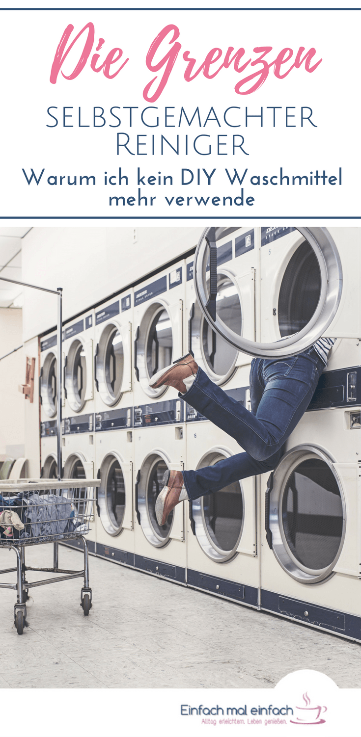 Ich liebe selbstgemachte Reiniger und habe deshalb auch DIY Waschmittel verwendet. Warum es jedoch keine gute Idee ist, mit Natron und Seife Waschpulver, Flüssigwaschmittel oder Geschirrspülmittel selber zu machen, das erfährst Du hier. #diy #waschmittel #natron #seife #selbermachen #geschirrspülmittel #haushalt #tippsundtricks